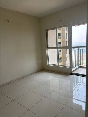 Room in 1 BHK Apartment at Godrej Park Ridge, Manjari – for Rent