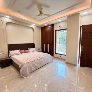 Living Room in 4 BHK Apartment at Kailash Nath Adishwar Apartment, Pataudi House – for Rent