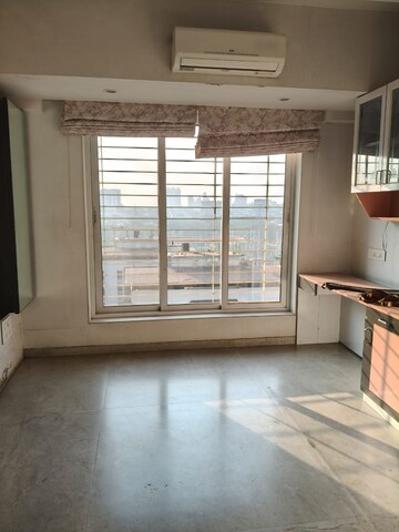 Room in 3.5 BHK Apartment at Neelsidhi Atlantis, Nerul – for Rent