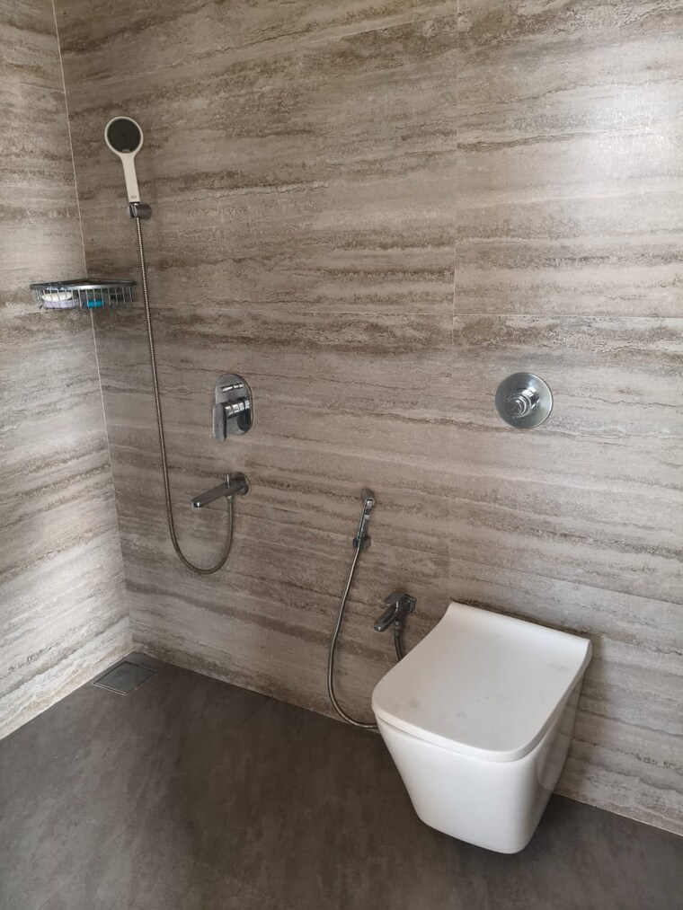 Bathroom, neelsidhi-atlantis 3.5 Bedroom 1800 Sq.Ft. Apartment In Nerul Navi Mumbai 9506547