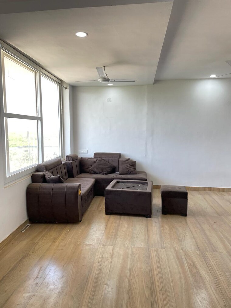 Living Room, saket 2 Bedroom 850 Sq.Ft. Builder Floor In Saket Delhi 9506548