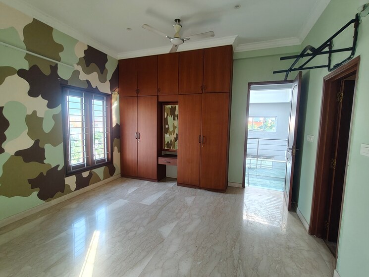 Room, injambakkam 5 Bedroom 10000 Sq.Ft. Independent House In Injambakkam Chennai 9506557