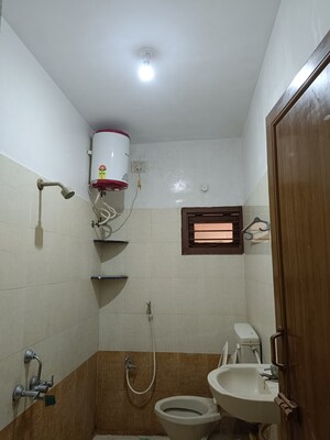 Bathroom in 2 BHK Builder Floor at Jayanagar – for Rent
