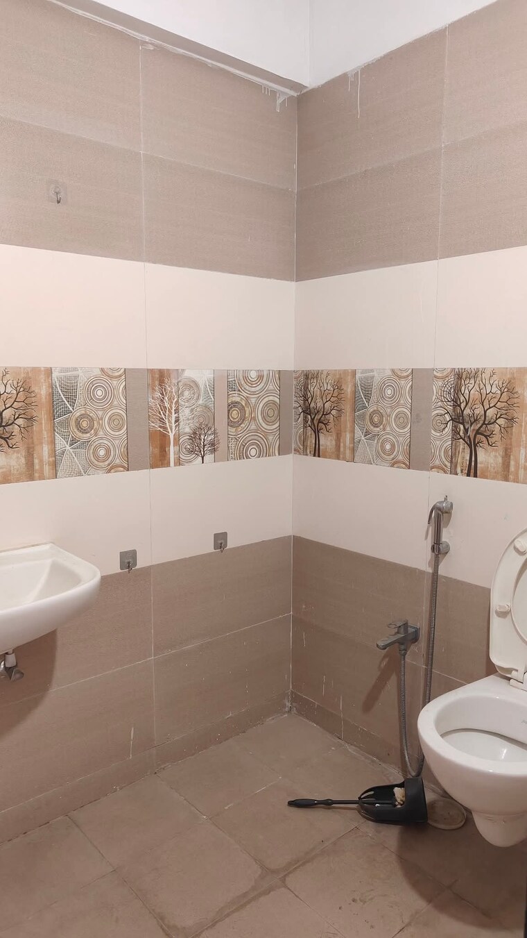 Bathroom, proviso-leisure-town 3 Bedroom 1450 Sq.Ft. Apartment In Hadapsar Pune 9506559