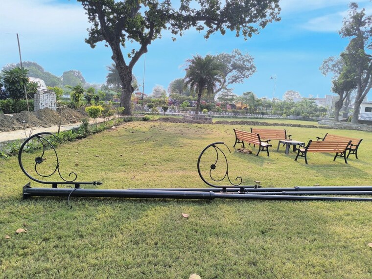 Garden, sultanpur road  1100 Sq.Ft. Plot In Sultanpur Road Lucknow 9506582