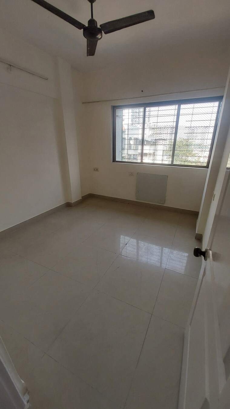 Room, charkop-kesar-chs 2 Bedroom 850 Sq.Ft. Apartment In Kandivali West Mumbai 9506598