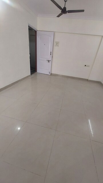 Furnished Amenities in 2 BHK Apartment at Charkop Kesar CHS, Kandivali West – for Rent