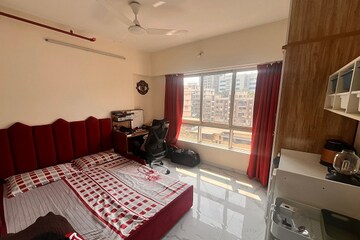 Bedroom in 2 BHK Apartment at Blumen Apartments, Vikhroli West – for Rent