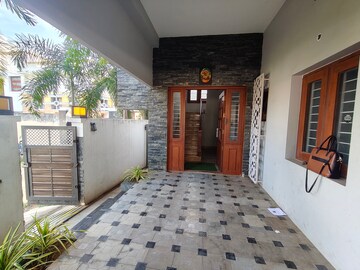 Kitchen in 5 BHK Independent House at Injambakkam – for Sale