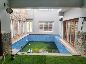 Bedroom in 5 BHK Independent House at Injambakkam – for Sale