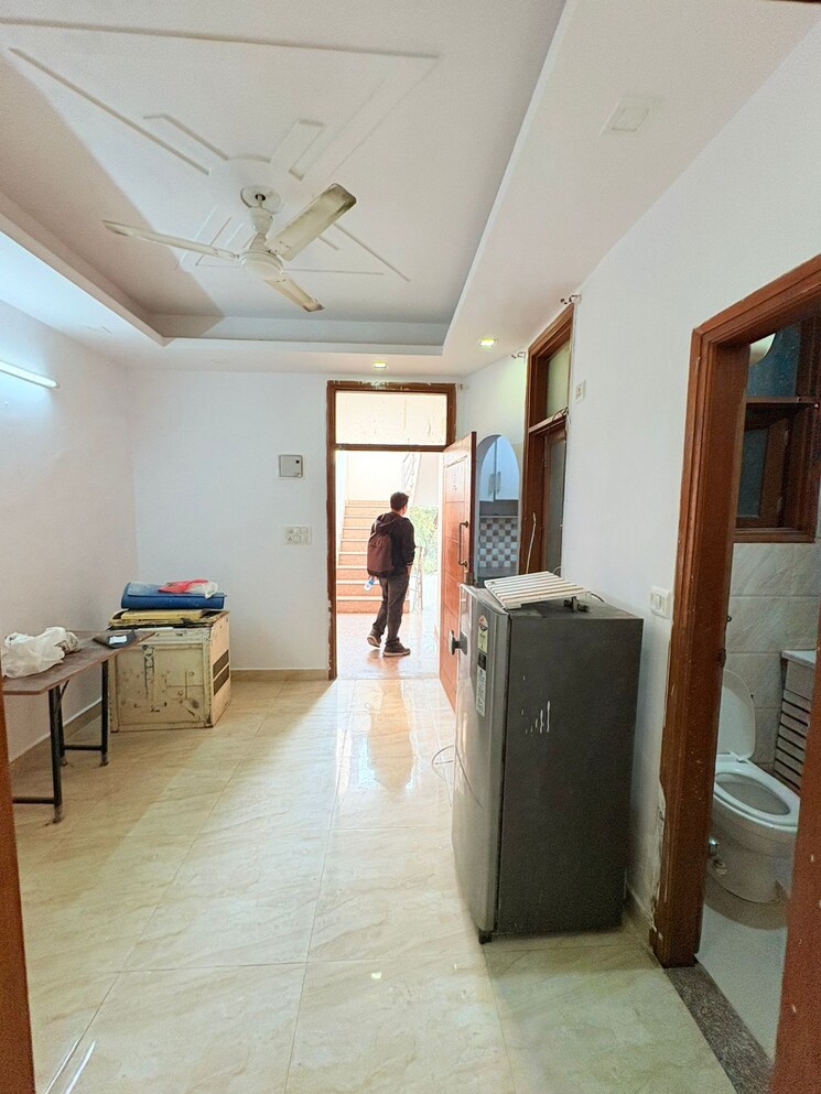 Living Room, saket 1 Bedroom 400 Sq.Ft. Builder Floor In Saket Delhi 9506645