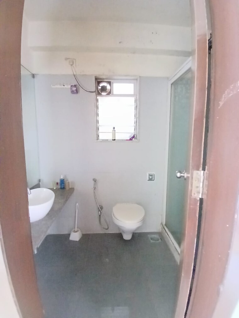 Bathroom, harsh-chs-tilak-nagar 2 Bedroom 700 Sq.Ft. Apartment In Tilak Nagar Mumbai 9506646