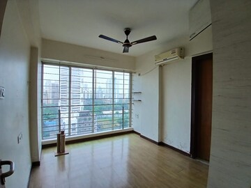 Room in 2 BHK Apartment at Harsh CHS Tilak Nagar, Tilak Nagar – for Rent