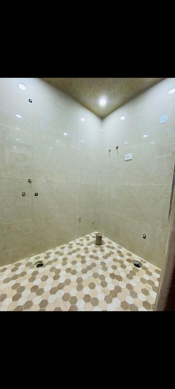 Bathroom in 3 BHK Builder Floor at Maya Homes, Indrapuram – for Sale