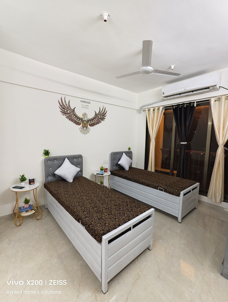Room, santacruz east Pg For Boys & Girls In Santacruz East 9506655