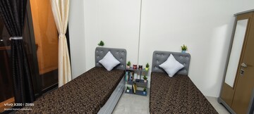 Room in  Pg at Santacruz East – for Rent