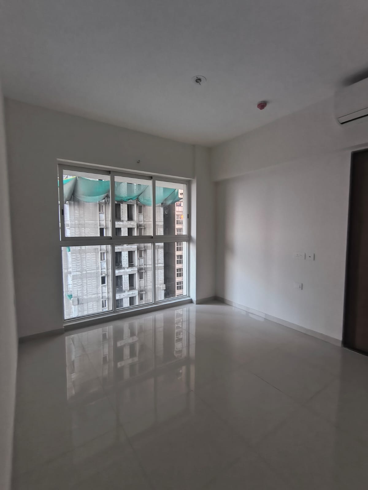 3 BHK + Study Room Apartment For Sale in Lodha Amara