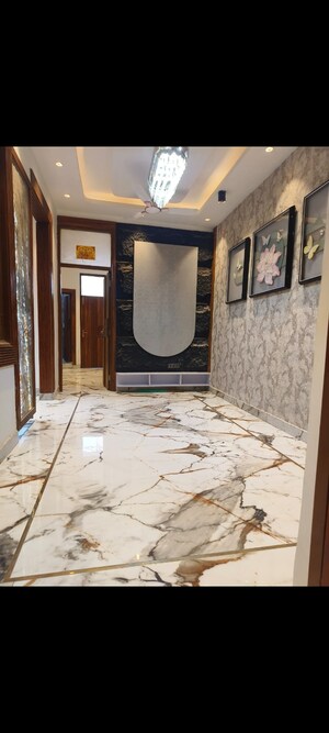 Bedroom in 2 BHK Builder Floor at Akriti Complex, Vaishali Sector 6 – for Sale