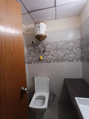 Bathroom in 1 BHK Apartment at Paramount Golfforeste, Zeta I Greater Noida – for Rent