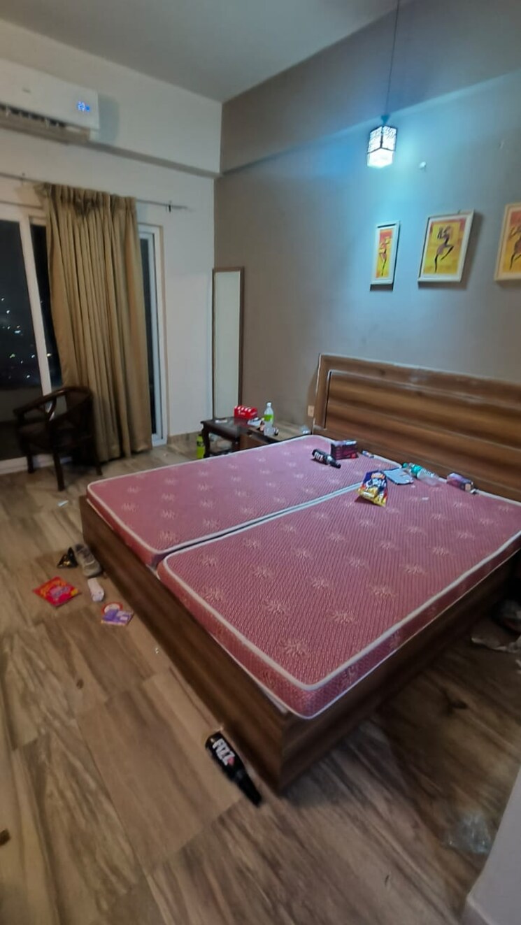 Bedroom, paramount-golfforeste 1 Bedroom 435 Sq.Ft. Apartment In Zeta I Greater Noida Greater Noida 9506710