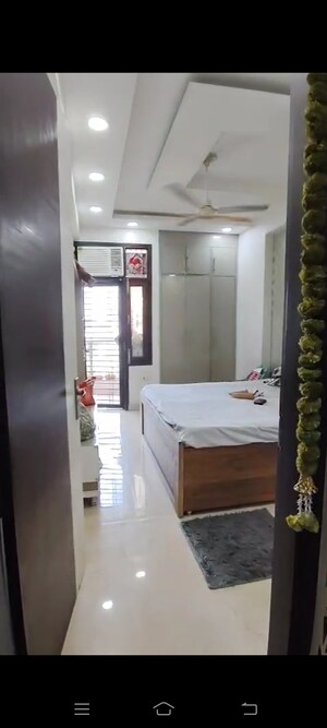 Bathroom in 3 BHK Builder Floor at Kanha Apartments Indirapuram, Shakti Khand 2 – for Sale
