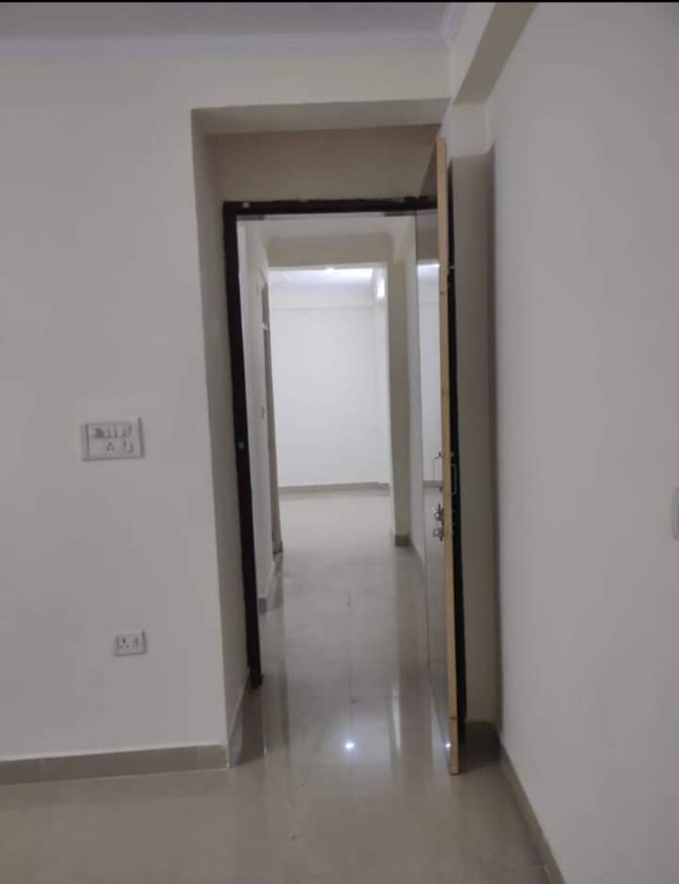 Hall, saket 1 Bedroom 500 Sq.Ft. Builder Floor In Saket Delhi 9506746