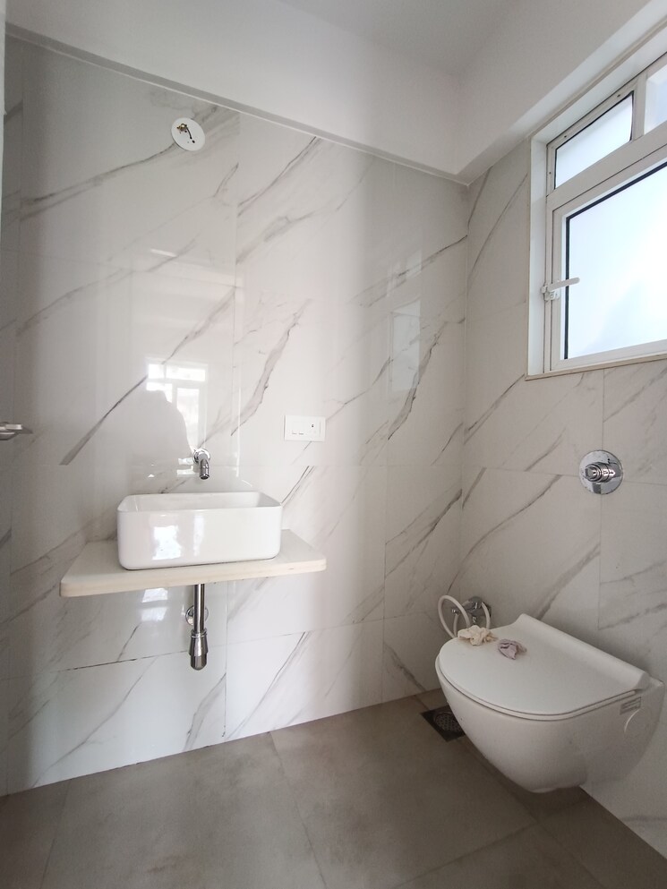 Bathroom, tasmai-borivali-shalimar-chs 1 Bedroom 420 Sq.Ft. Apartment In Borivali West Mumbai 9506745