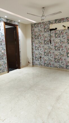 6+ BHK + Pooja Room Independent House For Sale in Vikas Puri