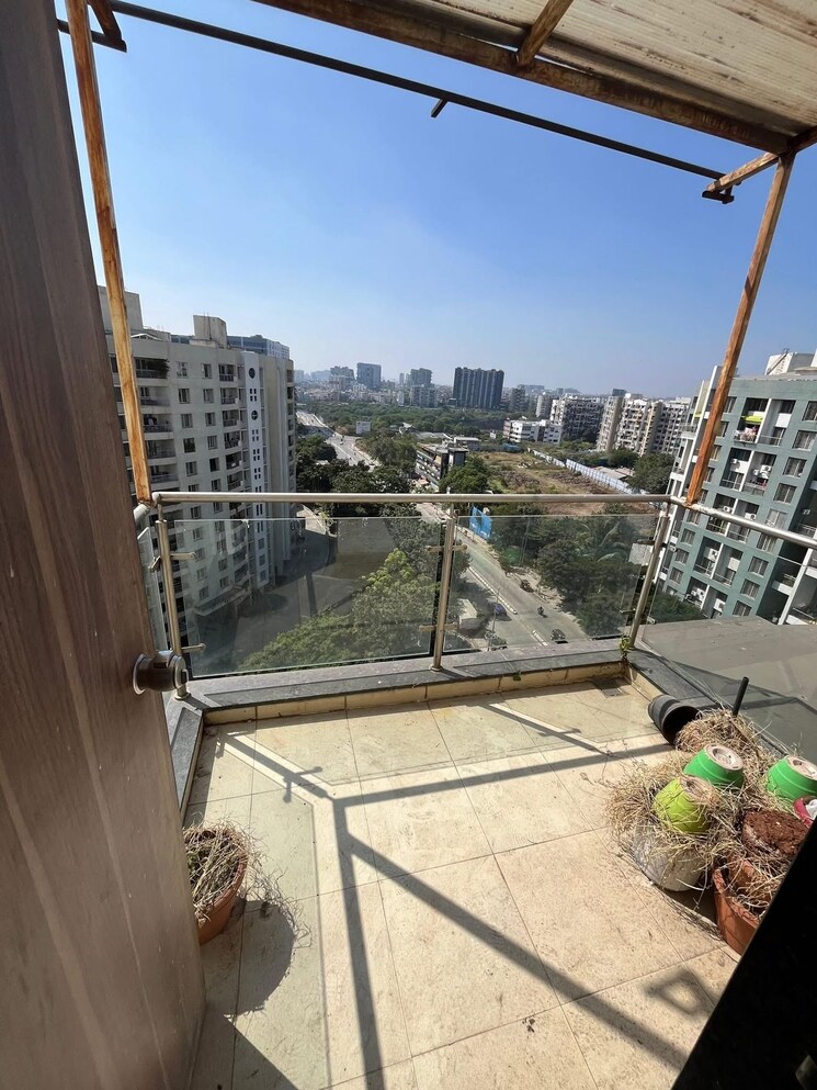Balcony, shubh-aaugusta 2 Bedroom 850 Sq.Ft. Apartment In Kharadi Pune 9506850