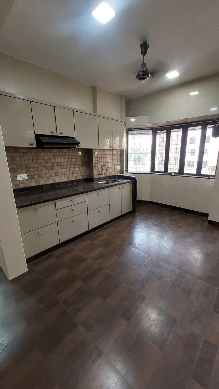 undefined, kandivali west 1 Bedroom 590 Sq.Ft. Apartment In Kandivali West Mumbai 9506772