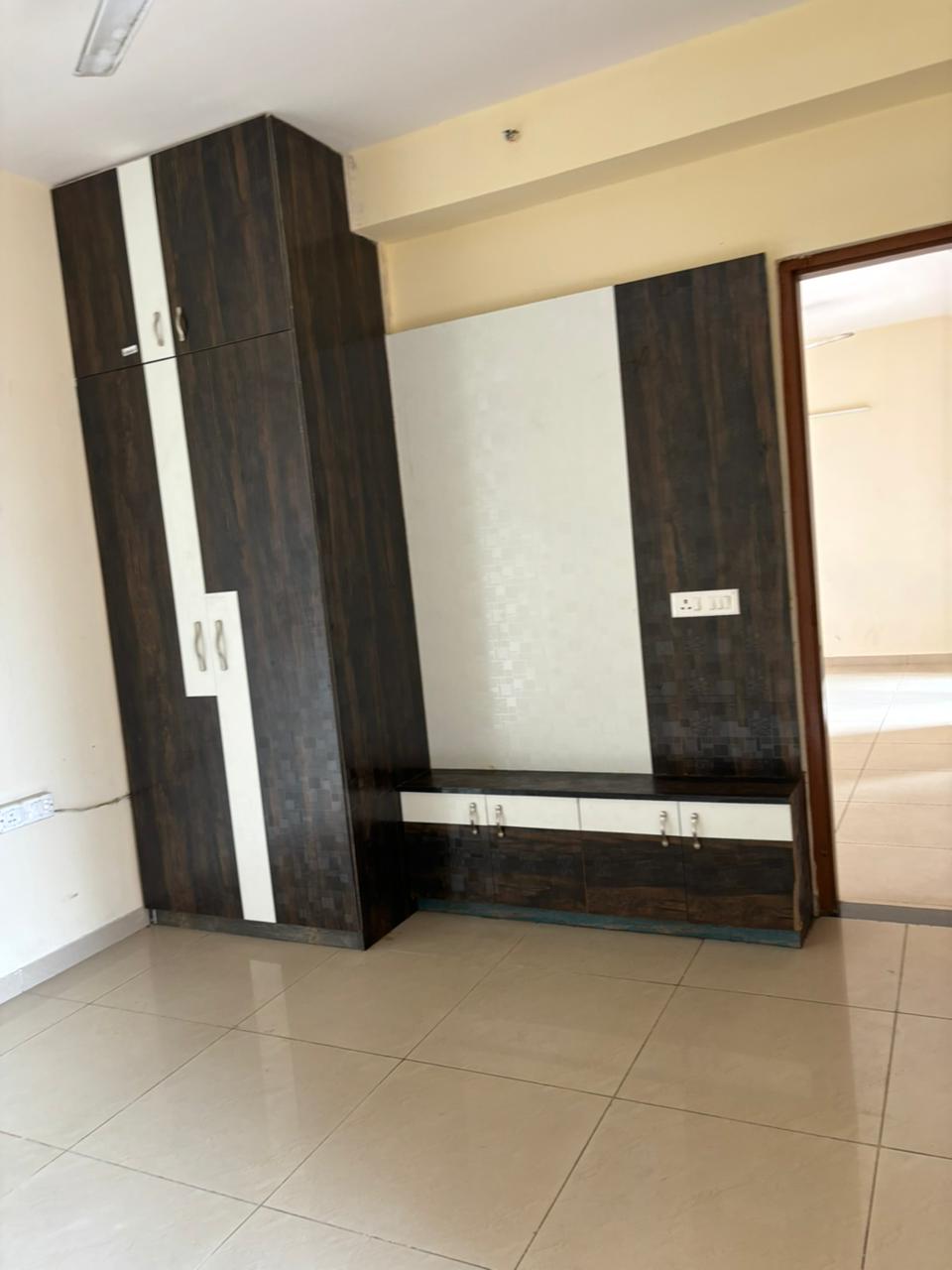 2 BHK 808 Sq.Ft. Apartment in Wave Dream Homes