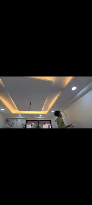 Furnished Amenities in 3 BHK Builder Floor at Akriti Complex, Vaishali Sector 6 – for Sale