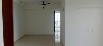 Room in 3 BHK Apartment at Tata Eureka Park, Sector 150 – for Rent