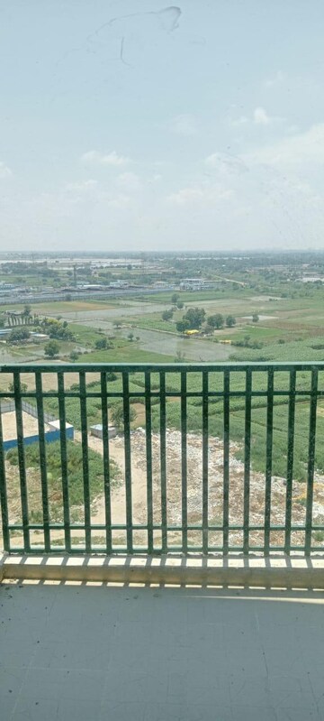 Master Bedroom in 3 BHK Apartment at Tata Eureka Park, Sector 150 – for Rent