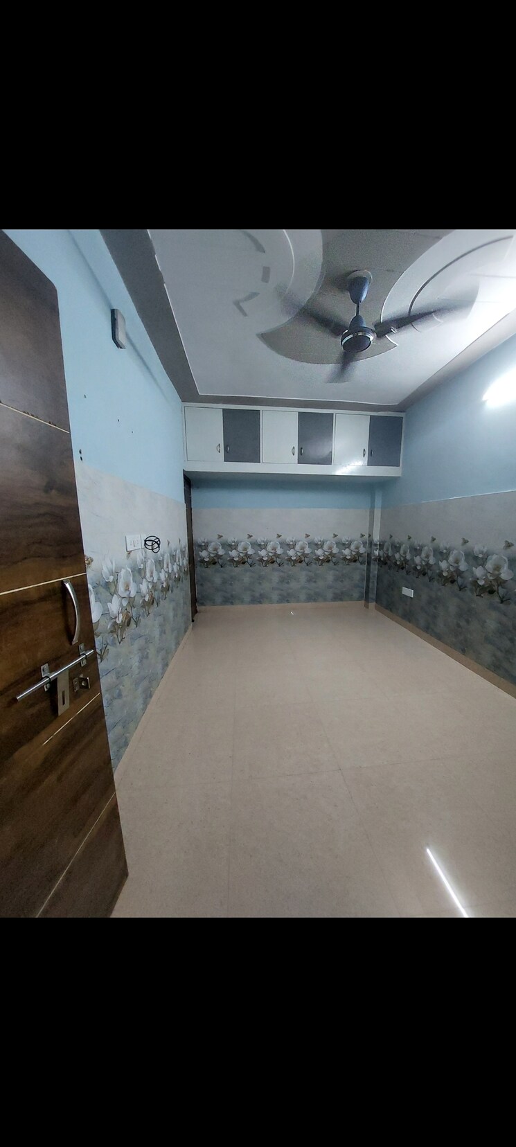 Room, shanti-bhawan 1 Bedroom 450 Sq.Ft. Apartment In Sarita Vihar Delhi 9506884