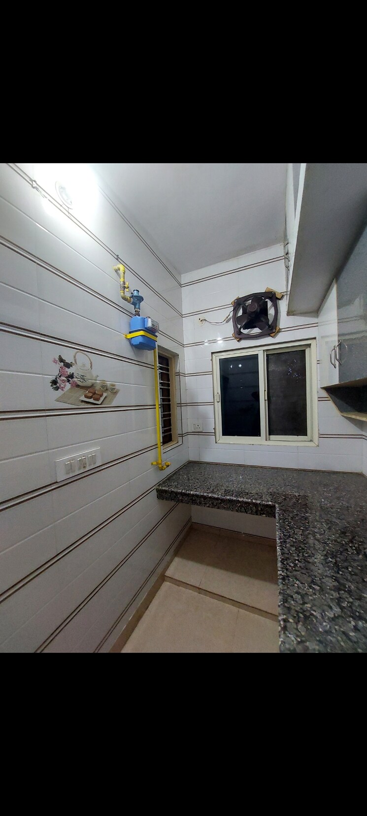 Kitchen, shanti-bhawan 1 Bedroom 450 Sq.Ft. Apartment In Sarita Vihar Delhi 9506884