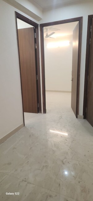Room in 1 RK Builder Floor at Saket – for Rent
