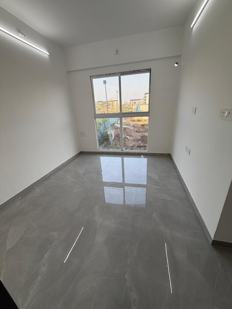 Room, kohinoor-anaya 1 Bedroom 402 Sq.Ft. Apartment In Vitthalwadi Thane 9506867