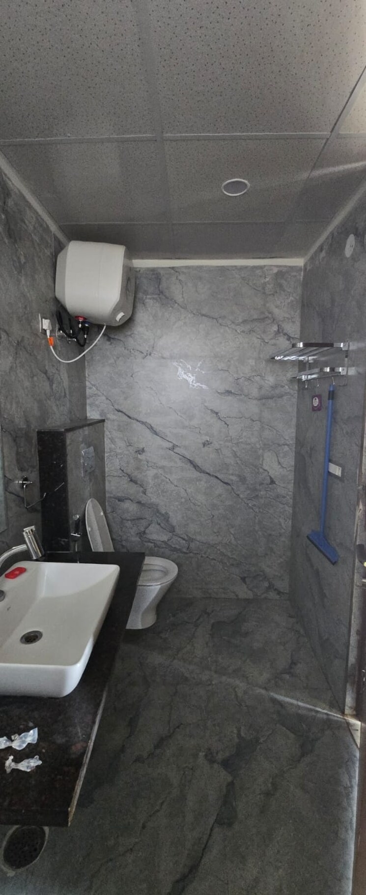 Bathroom, bapu nagar 3 Bedroom 1850 Sq.Ft. Apartment In Bapu Nagar Jaipur 9506944