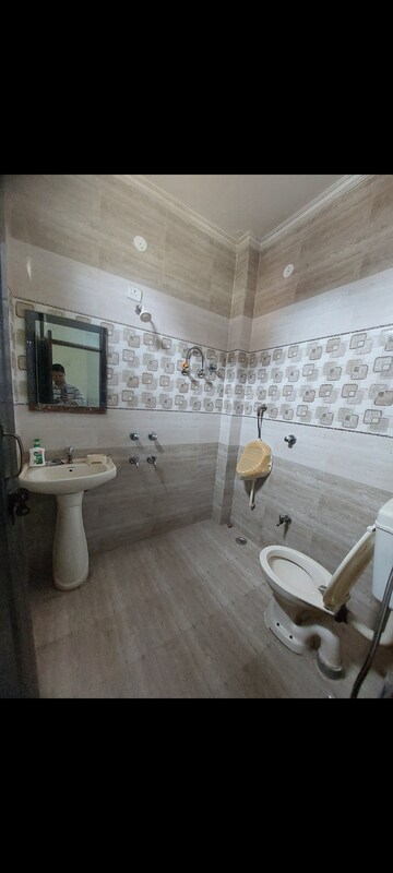 Bathroom in 1 BHK Apartment at Shanti Bhawan, Sarita Vihar – for Rent