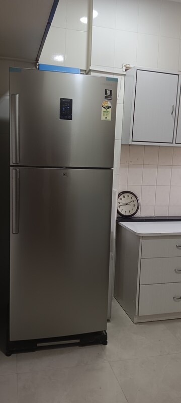 Furnished Amenities in 1 BHK Apartment at Nutan Abhishek, Andheri West – for Rent