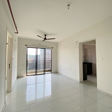 1.5 BHK Apartment For Rent in Runwal Gardens Phase 2, Kalyan Shilphata Road