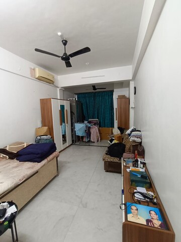 Living Room in 2 BHK Apartment at Ghatkopar East – for Rent