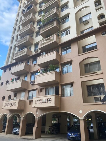 3 BHK Apartment – Exterior View View at DLF Ridgewood Estate, Dlf Phase iv - for Sale