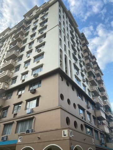 3 BHK Apartment – Exterior View View at DLF Ridgewood Estate, Dlf Phase iv - for Sale