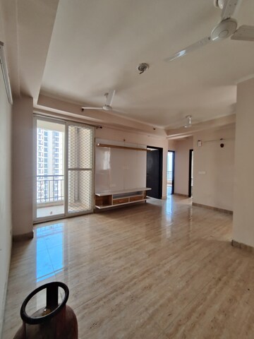 3 BHK Apartment For Rent in Amrapali Golf Homes, Sector 4 Greater Noida