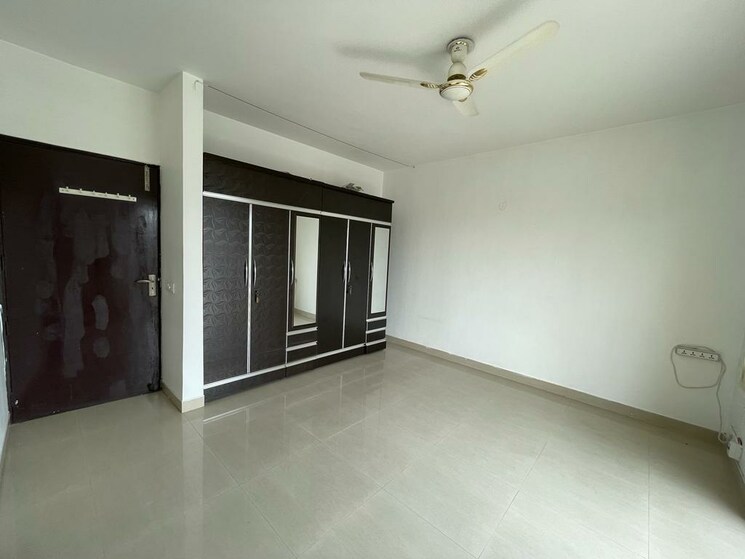 Room, ninex-rmg-residency 2 Bedroom 700 Sq.Ft. Apartment In Sector 37c Gurgaon 9507171