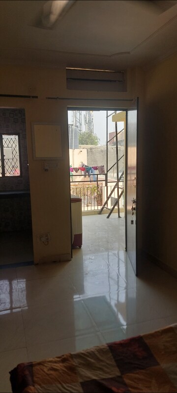 Room in 1 RK Apartment at Aadharshila Apartment, Sarita Vihar – for Rent