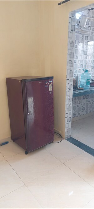 Room in 1 RK Apartment at Aadharshila Apartment, Sarita Vihar – for Rent