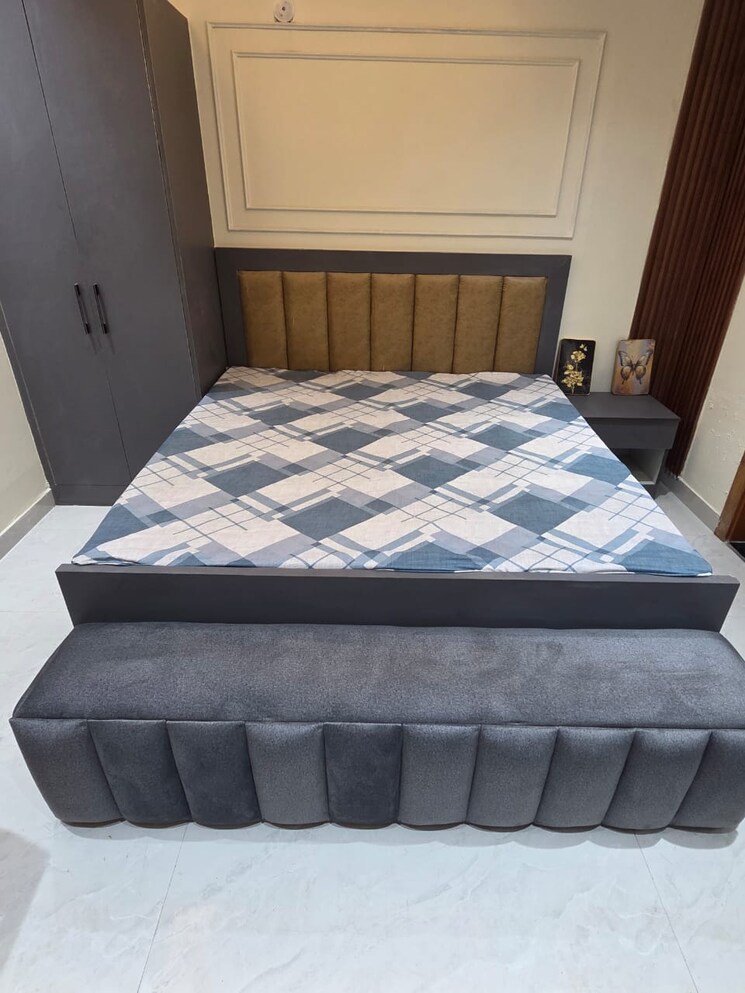 Bedroom, ansal-sushant-apartments 1 RK 250 Sq.Ft. Builder Floor In Sushant Lok I Gurgaon 9507176